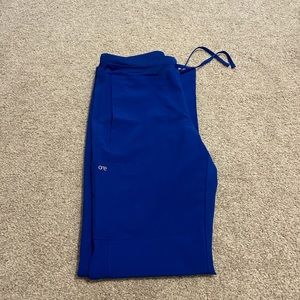 BarcoOne scrub pants